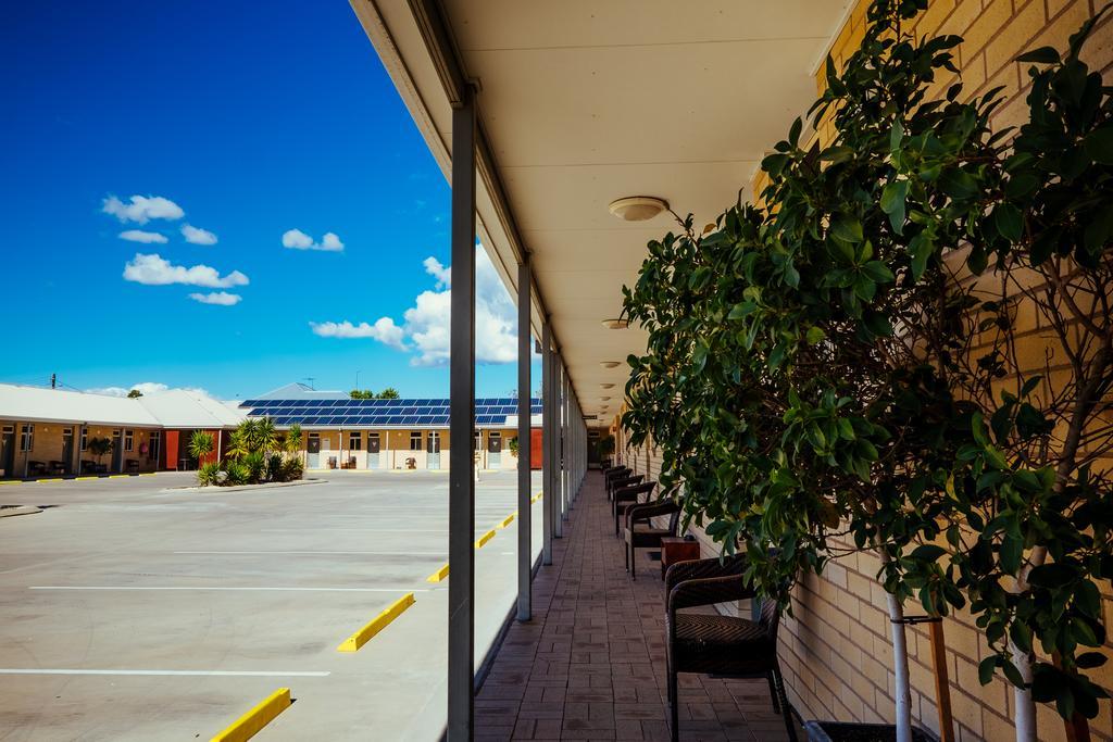 Club Motor Inn Narrabri Exteriör bild