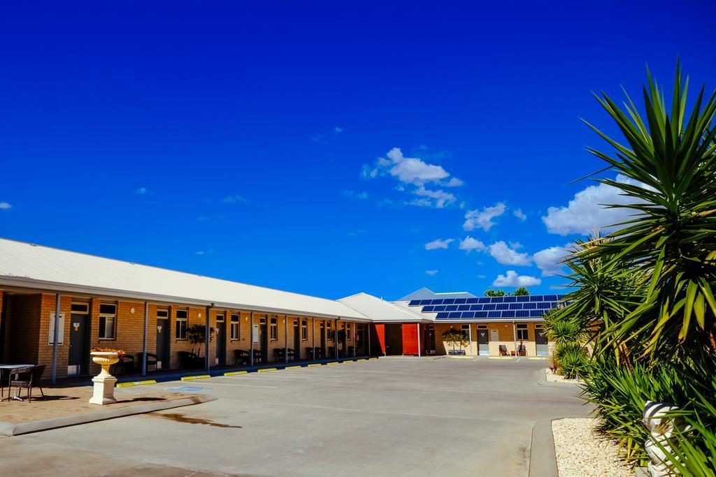 Club Motor Inn Narrabri Exteriör bild