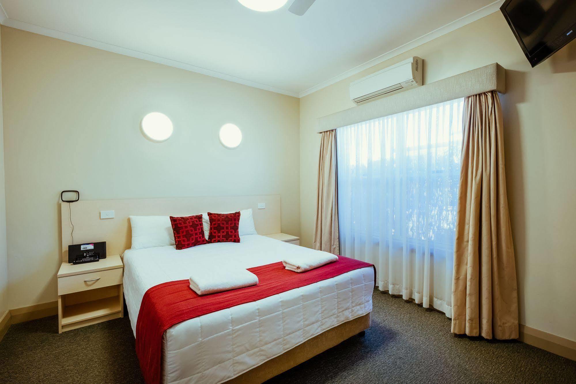 Club Motor Inn Narrabri Exteriör bild