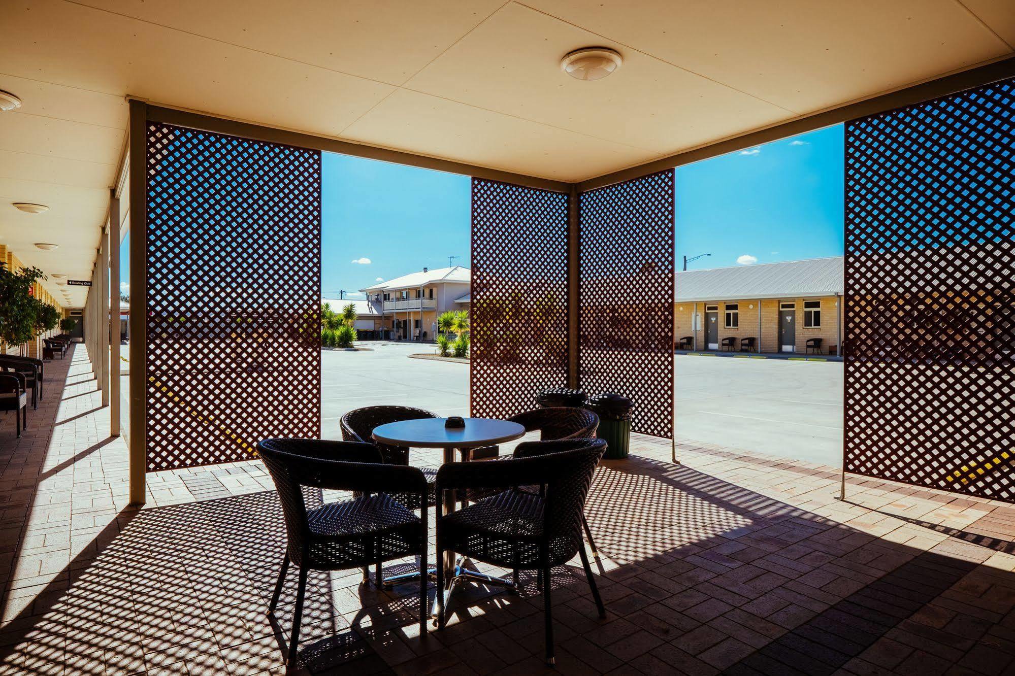 Club Motor Inn Narrabri Exteriör bild